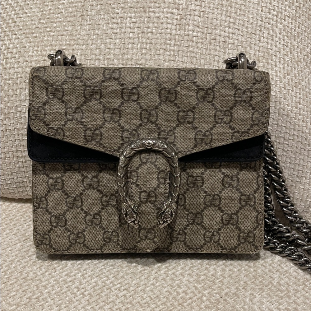 Gucci Dionysus Supreme Crossbody Bag